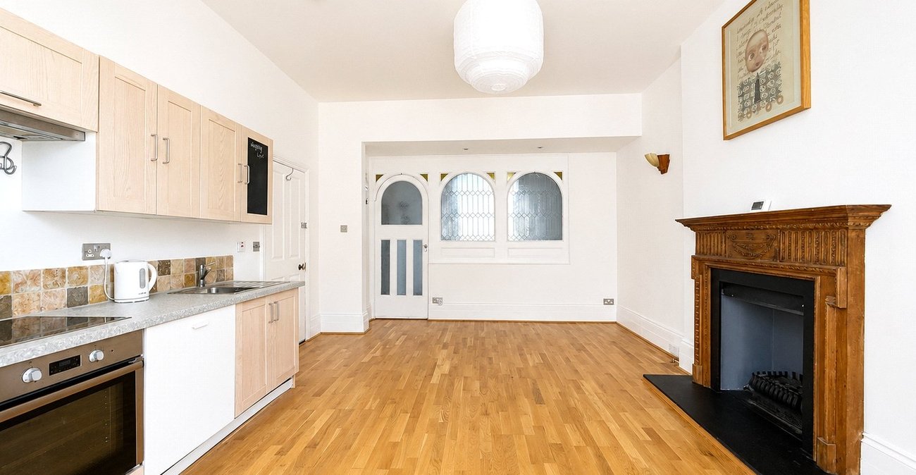 1 bedroom property for sale in London | Robinson Jackson