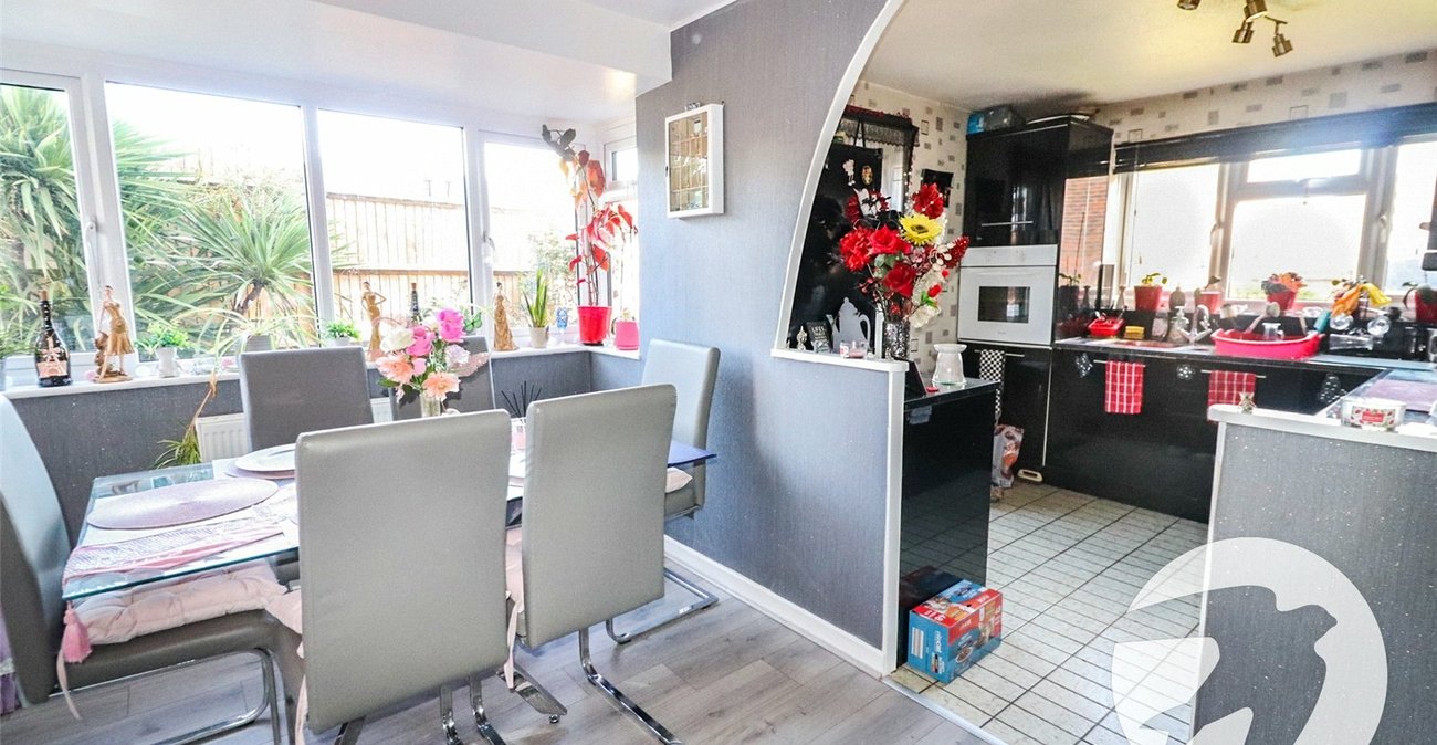 3 bedroom house for sale in Erith | Robinson Jackson