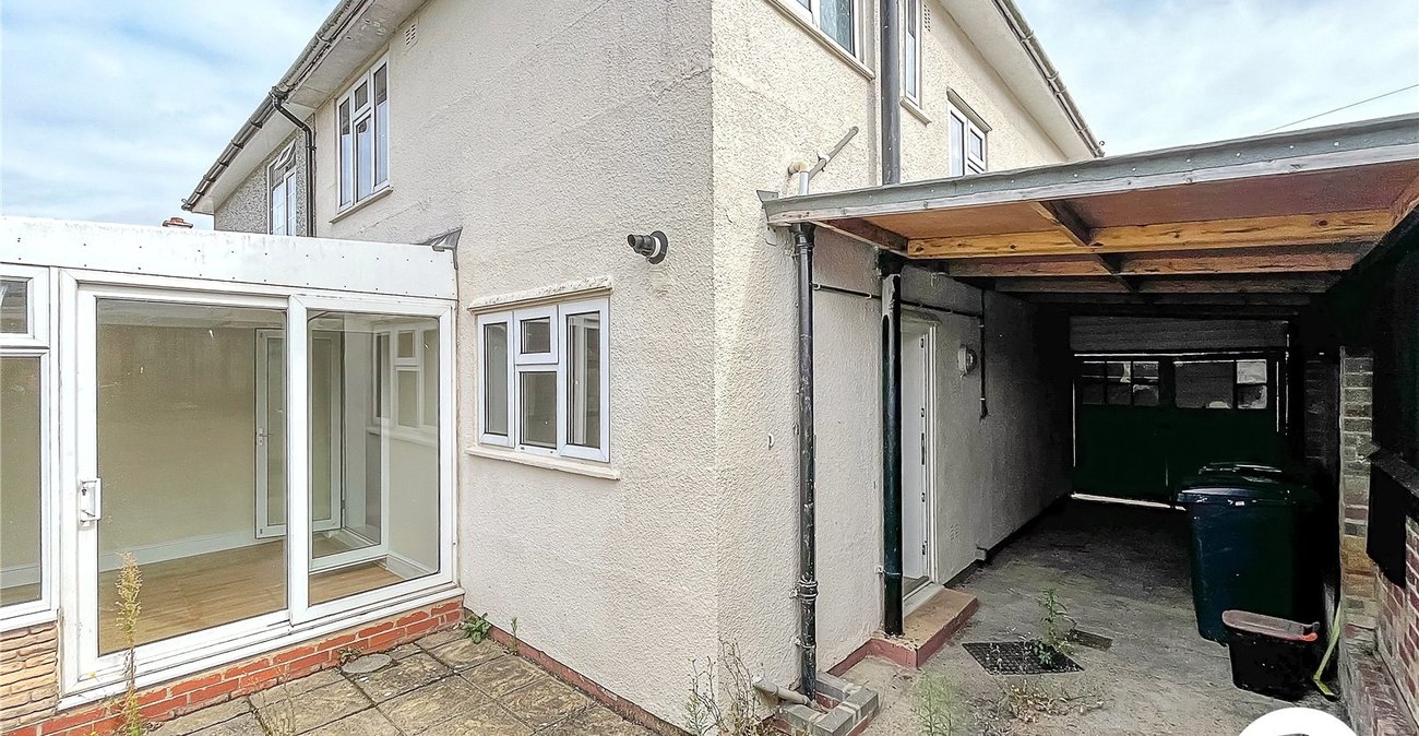 3 bedroom house for sale in Maidstone | Robinson Michael & Jackson