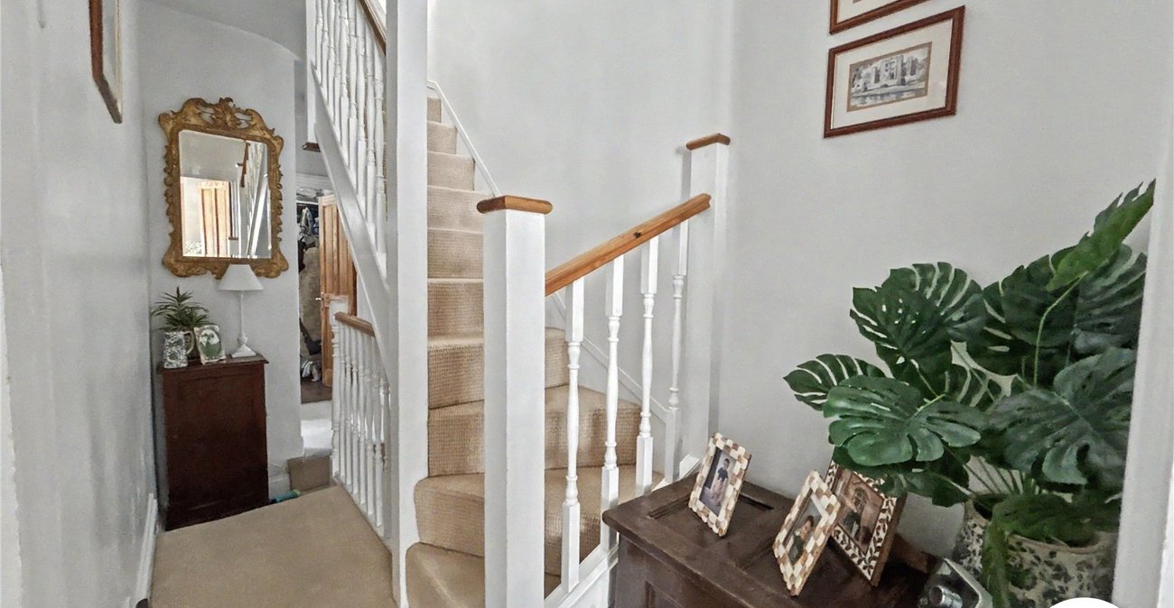 4 bedroom house for sale in Sidcup | Robinson Jackson