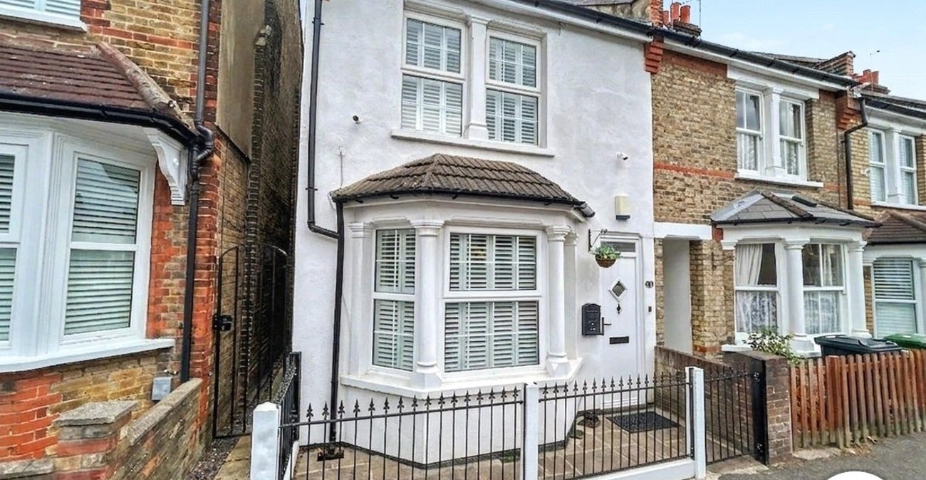4 bedroom house for sale in Sidcup | Robinson Jackson