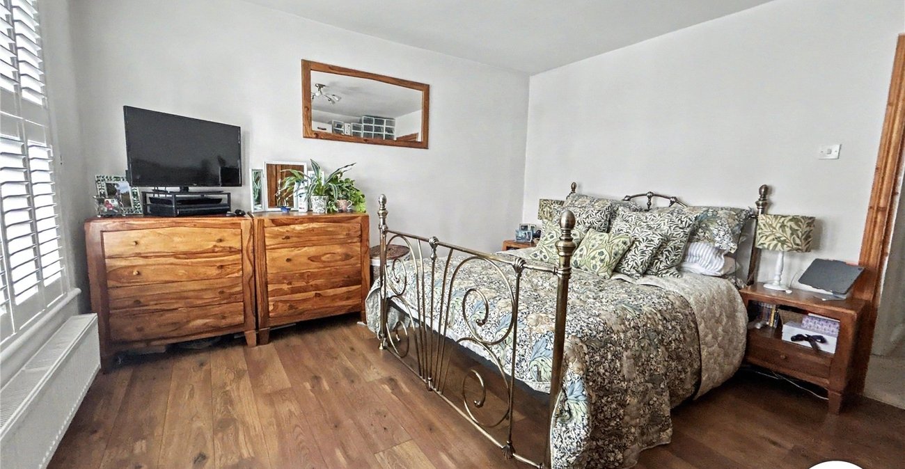 4 bedroom house for sale in Sidcup | Robinson Jackson