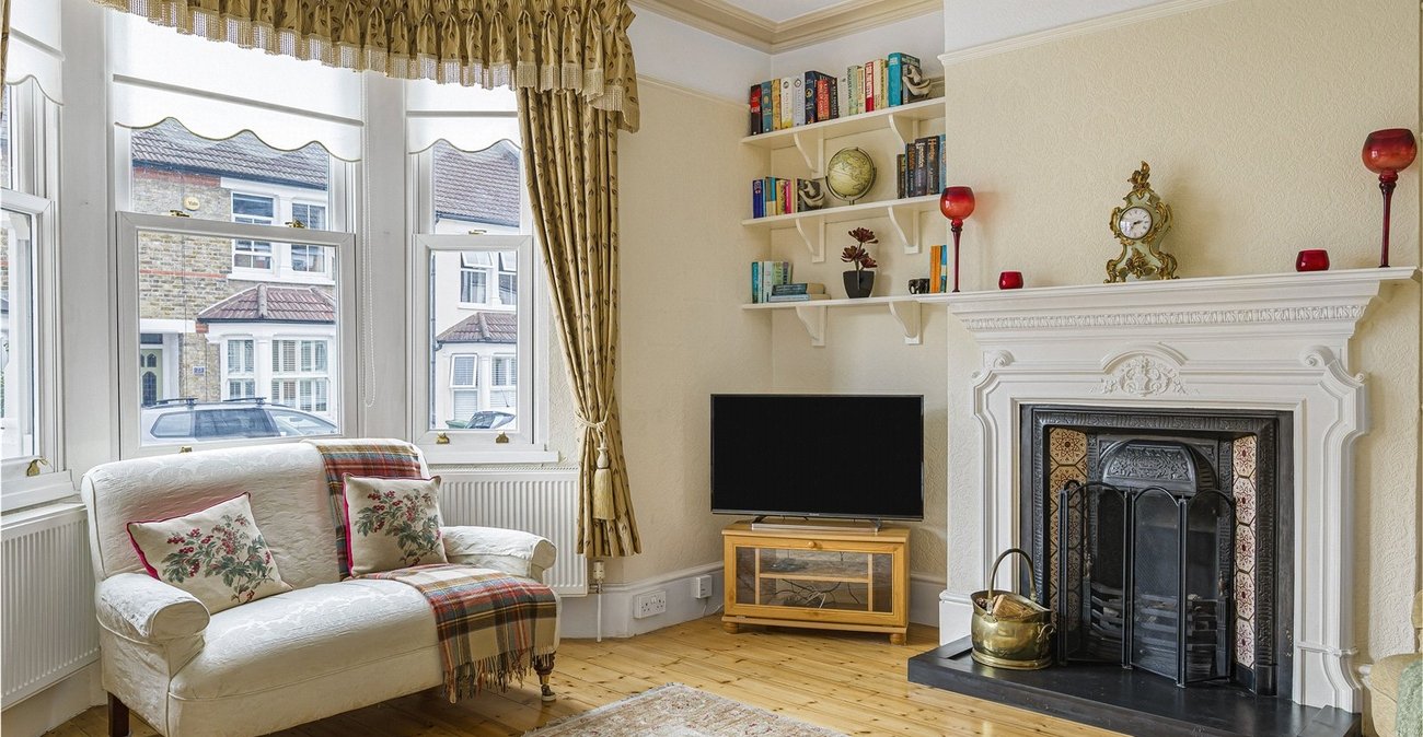 3 bedroom house for sale in Sidcup | Robinson Jackson