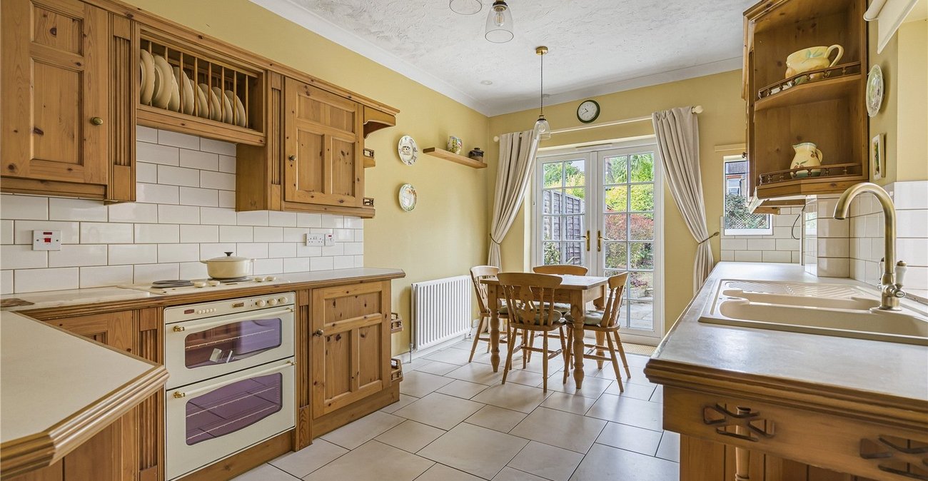 3 bedroom house for sale in Sidcup | Robinson Jackson