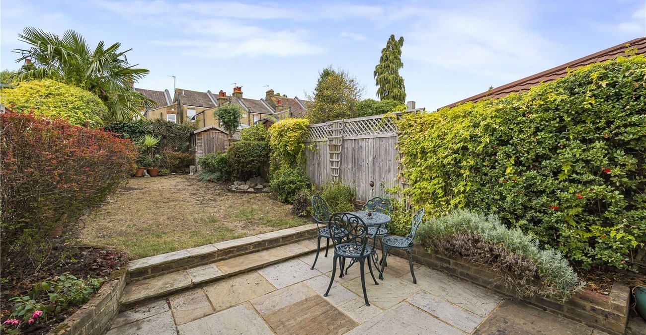 3 bedroom house for sale in Sidcup | Robinson Jackson