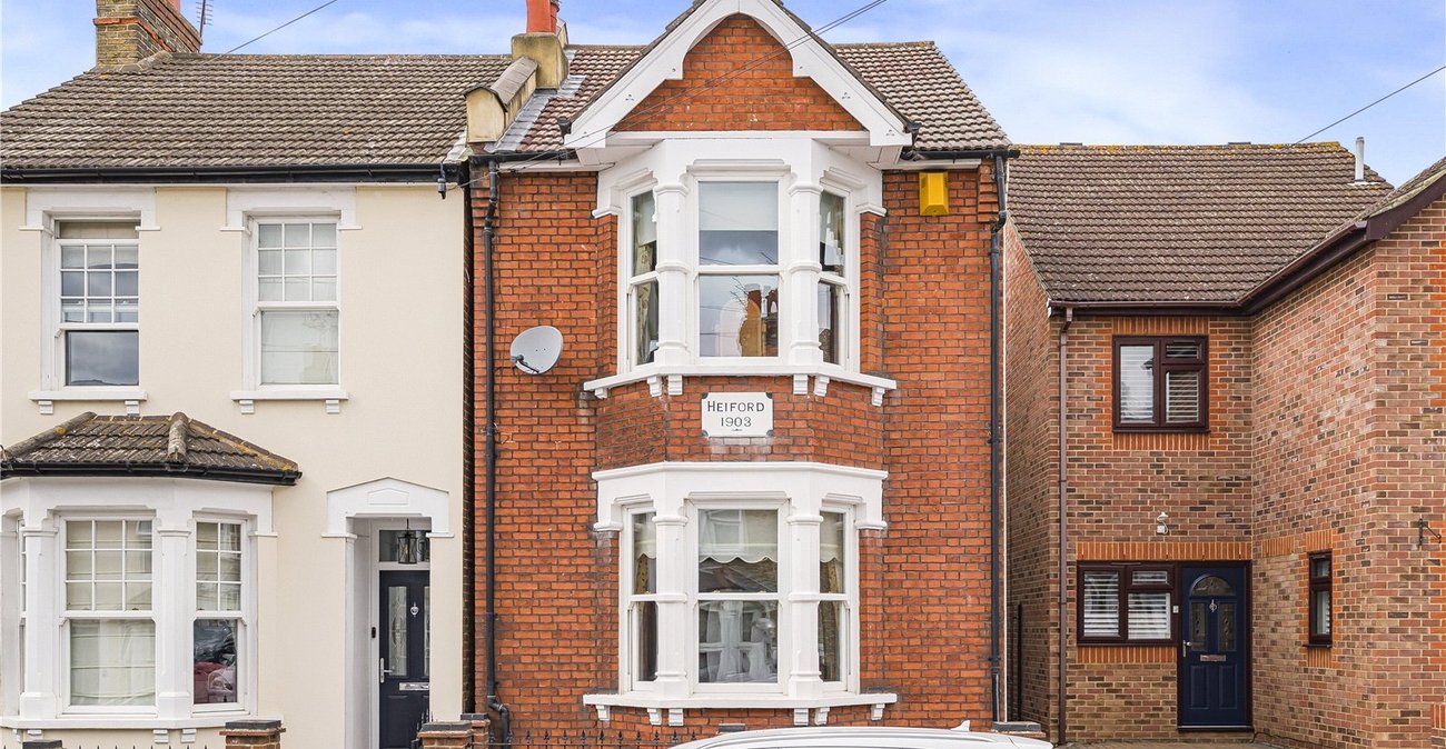 3 bedroom house for sale in Sidcup | Robinson Jackson