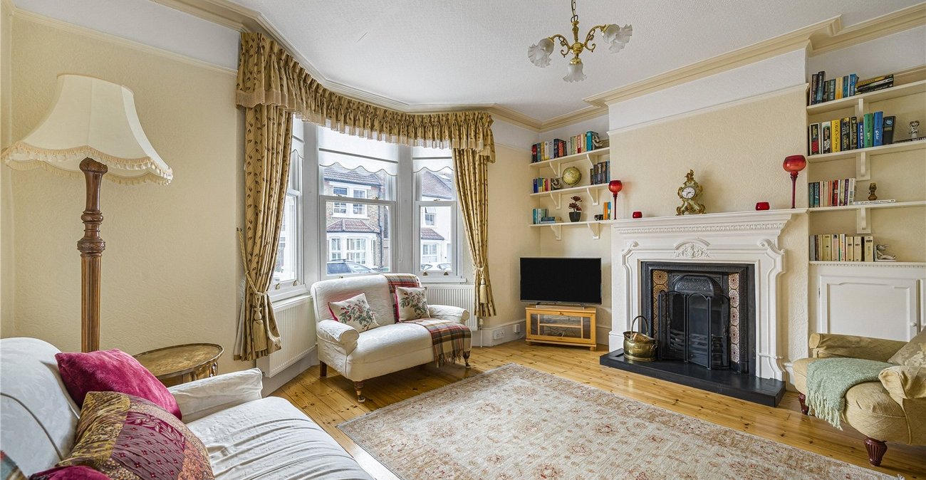 3 bedroom house for sale in Sidcup | Robinson Jackson