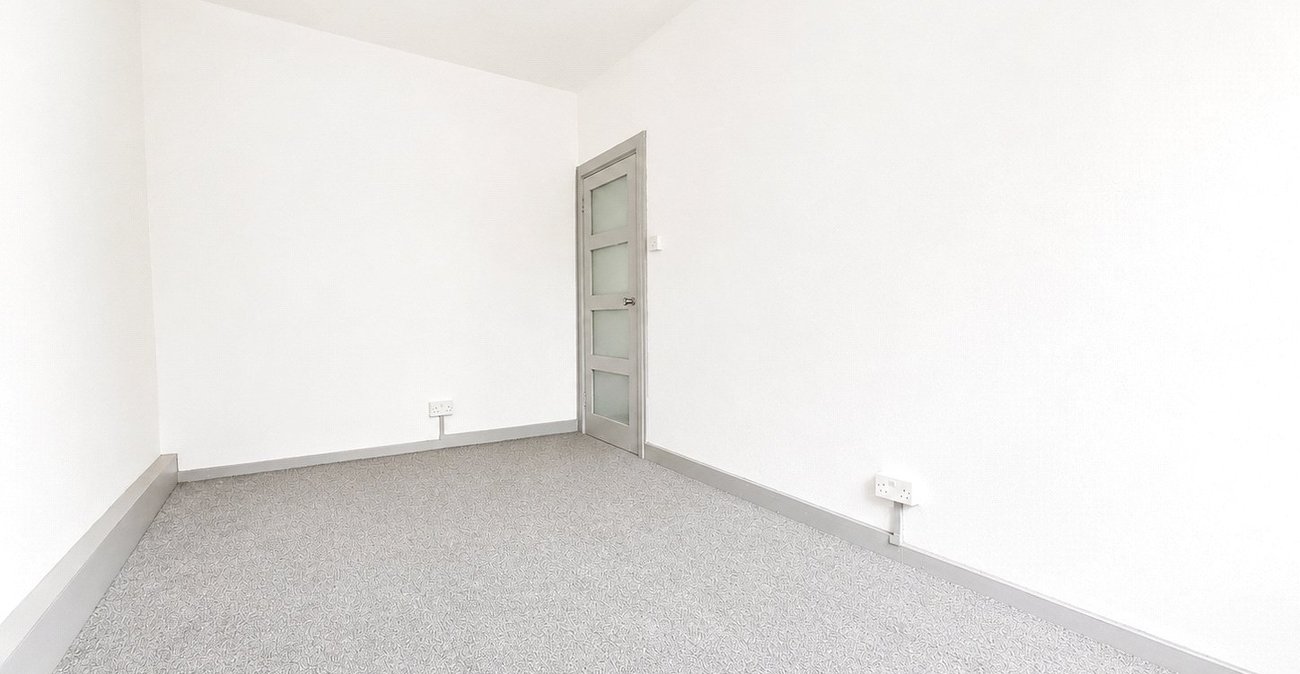 2 bedroom property for sale in Woolwich | Robinson Jackson