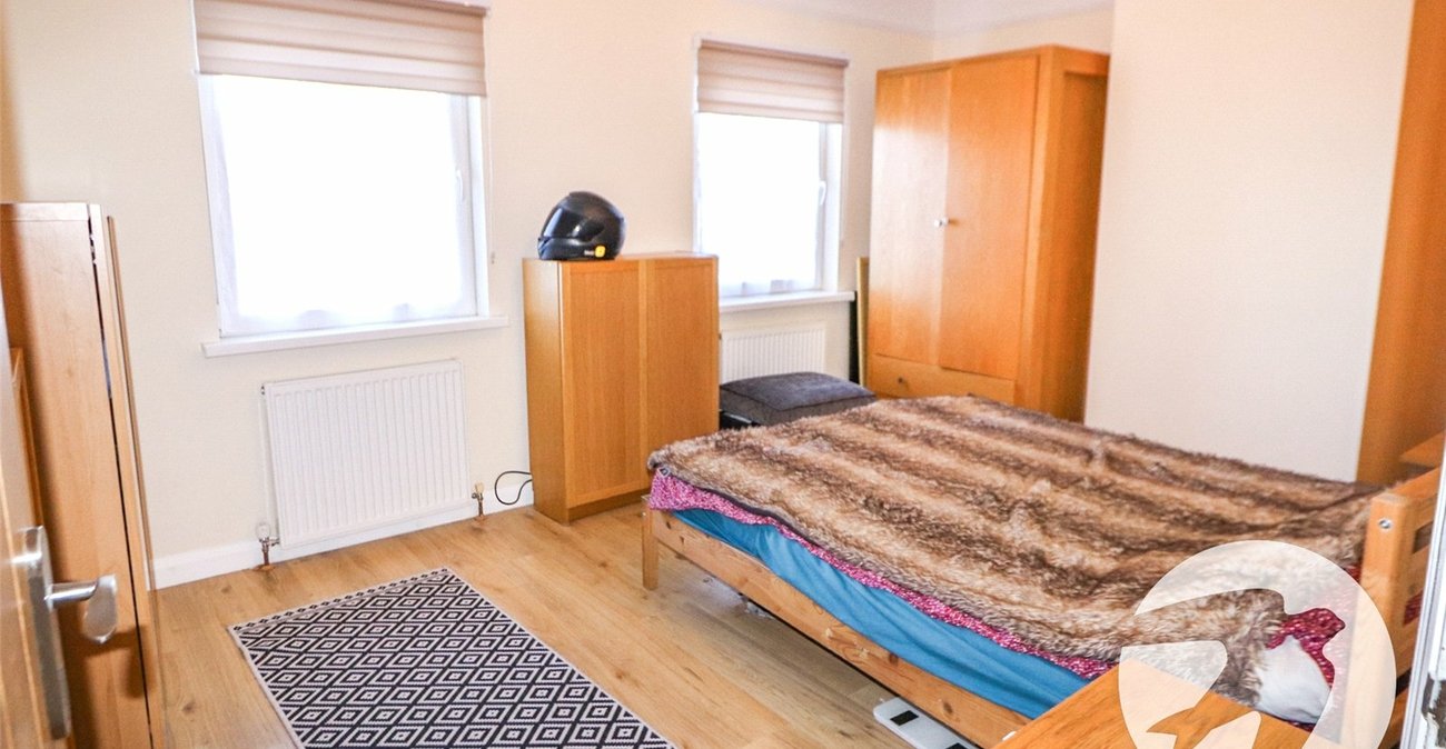 3 bedroom house for sale in Northumberland Heath | Robinson Jackson