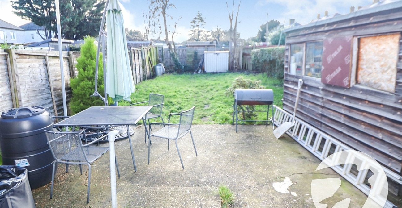 3 bedroom house for sale in Northumberland Heath | Robinson Jackson