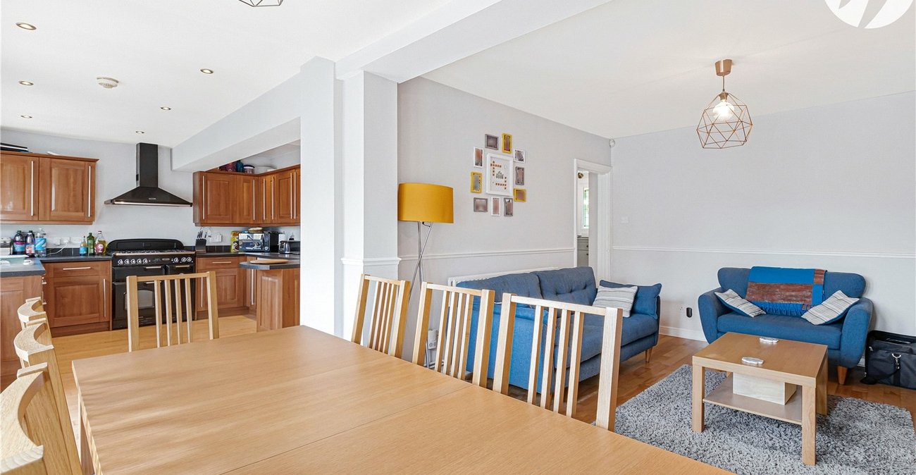 4 bedroom house for sale in Dartford | Robinson Jackson