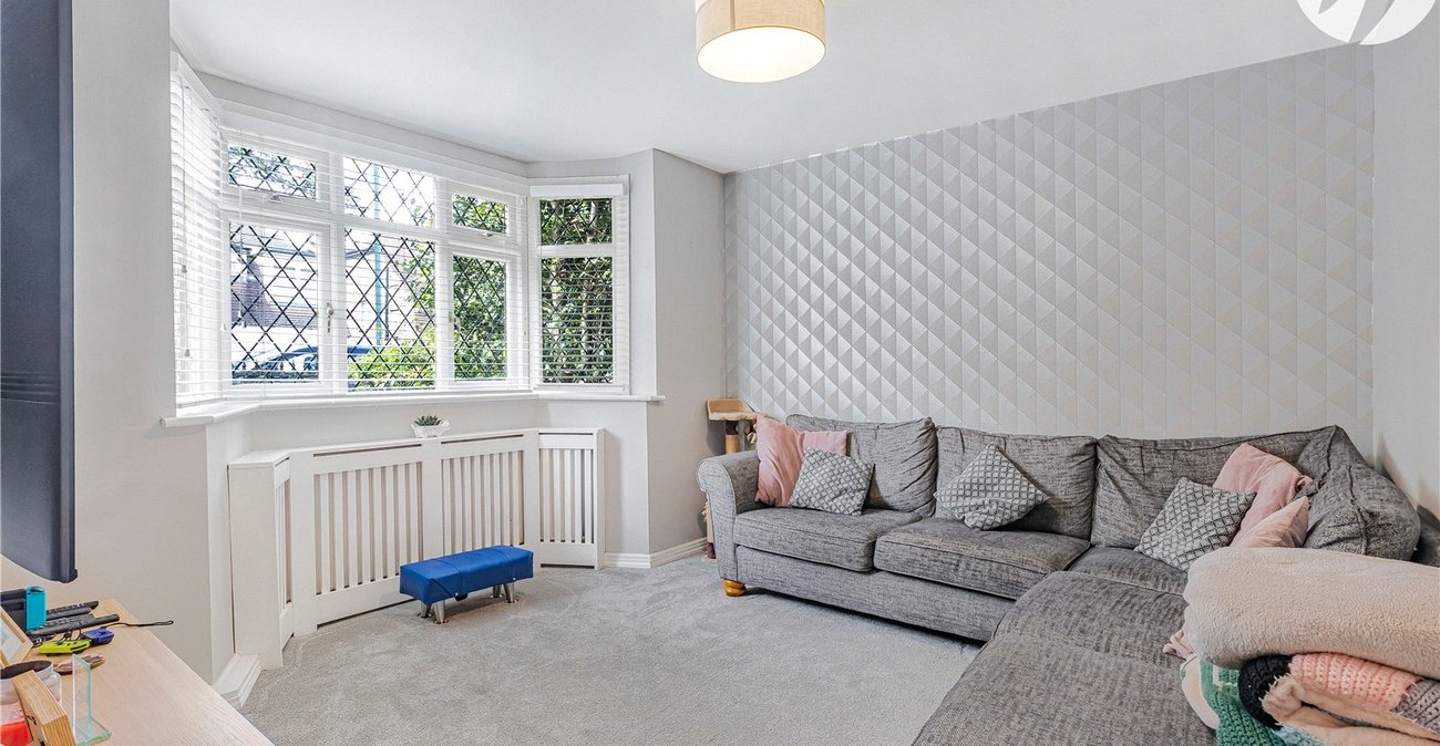 4 bedroom house for sale in Dartford | Robinson Jackson