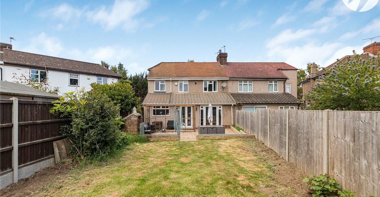 4 bedroom house for sale in Dartford | Robinson Jackson