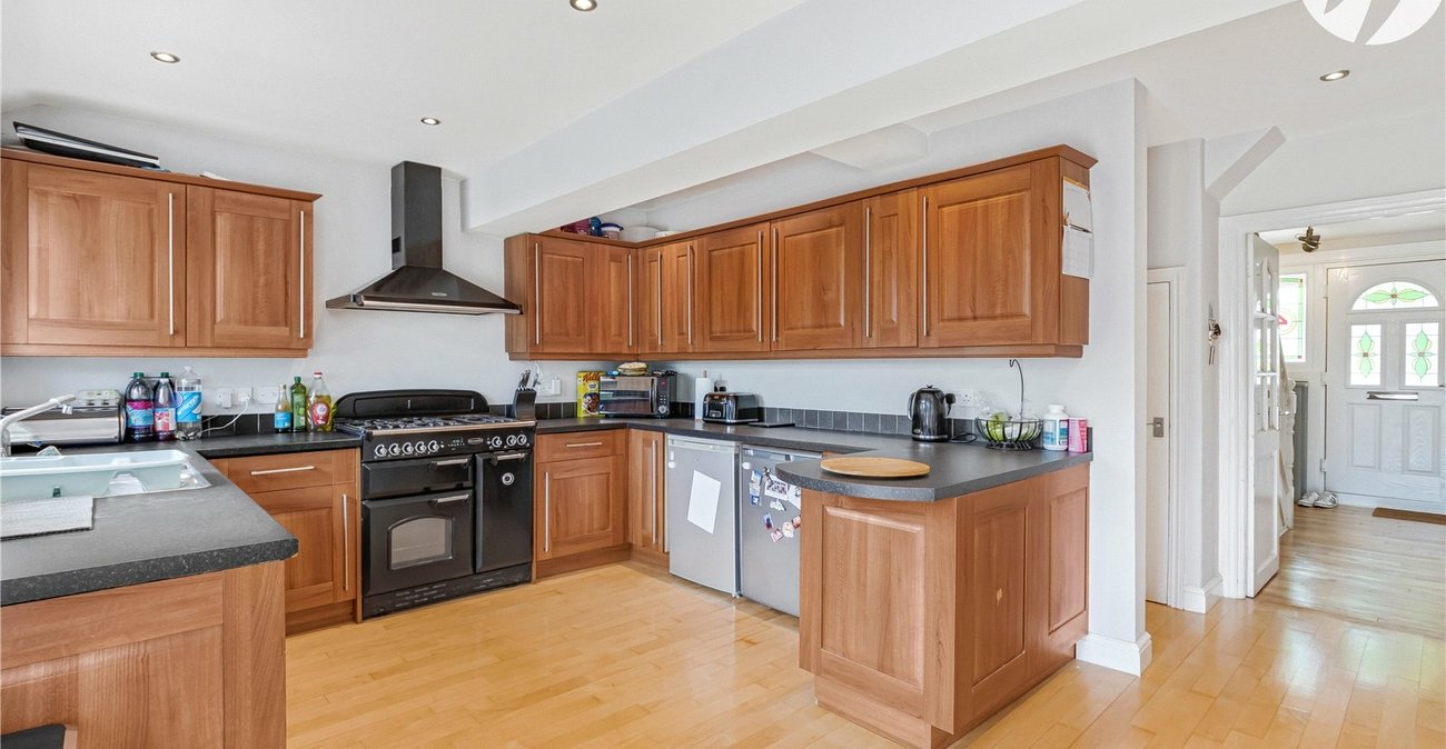 4 bedroom house for sale in Dartford | Robinson Jackson