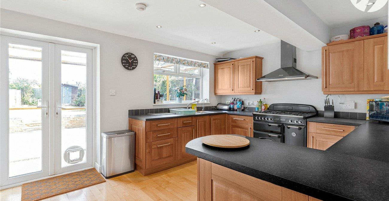 4 bedroom house for sale in Dartford | Robinson Jackson