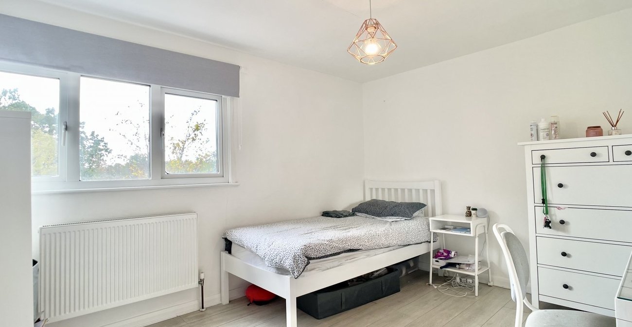 4 bedroom property for sale in West Dartford | Robinson Jackson