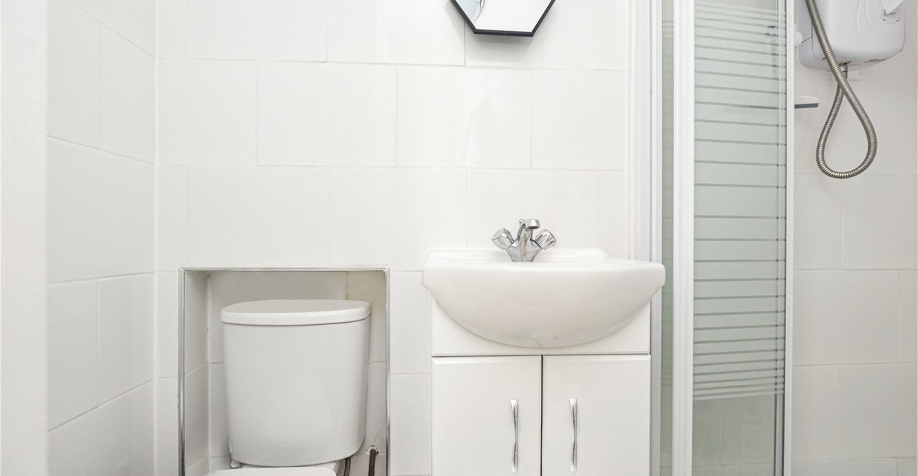 4 bedroom house for sale in Bexleyheath | Robinson Jackson