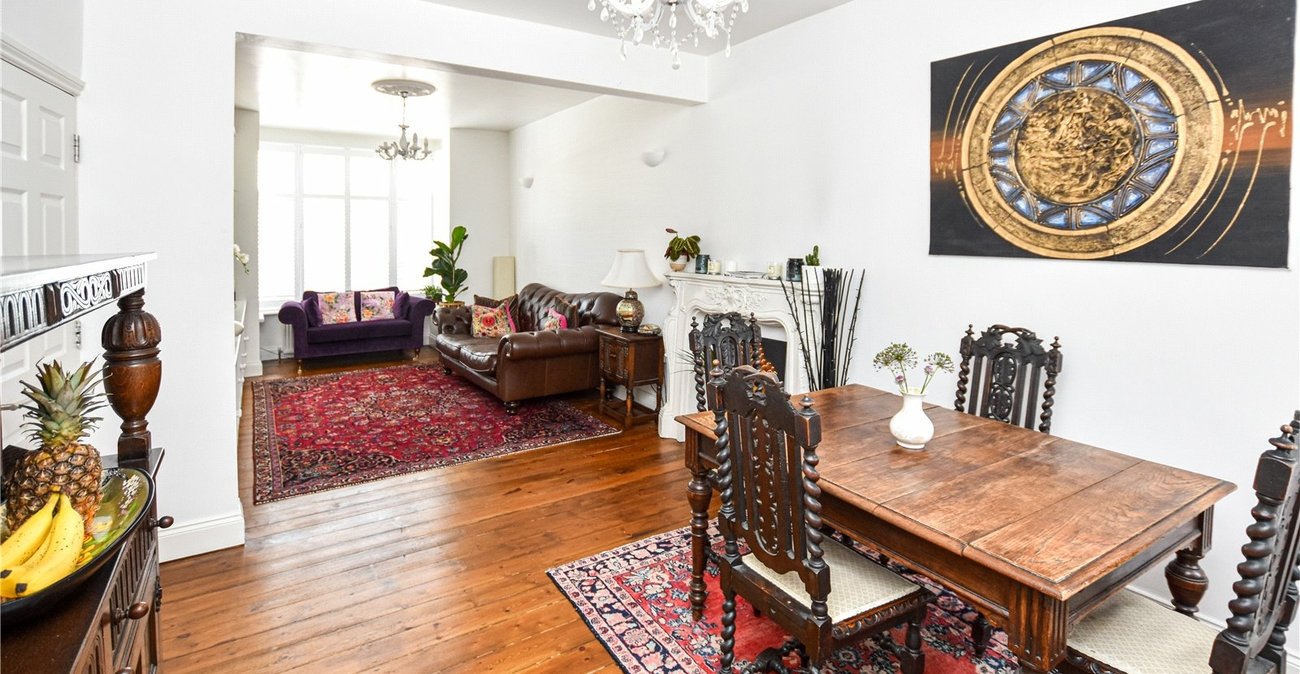 4 bedroom house for sale in Bexleyheath | Robinson Jackson