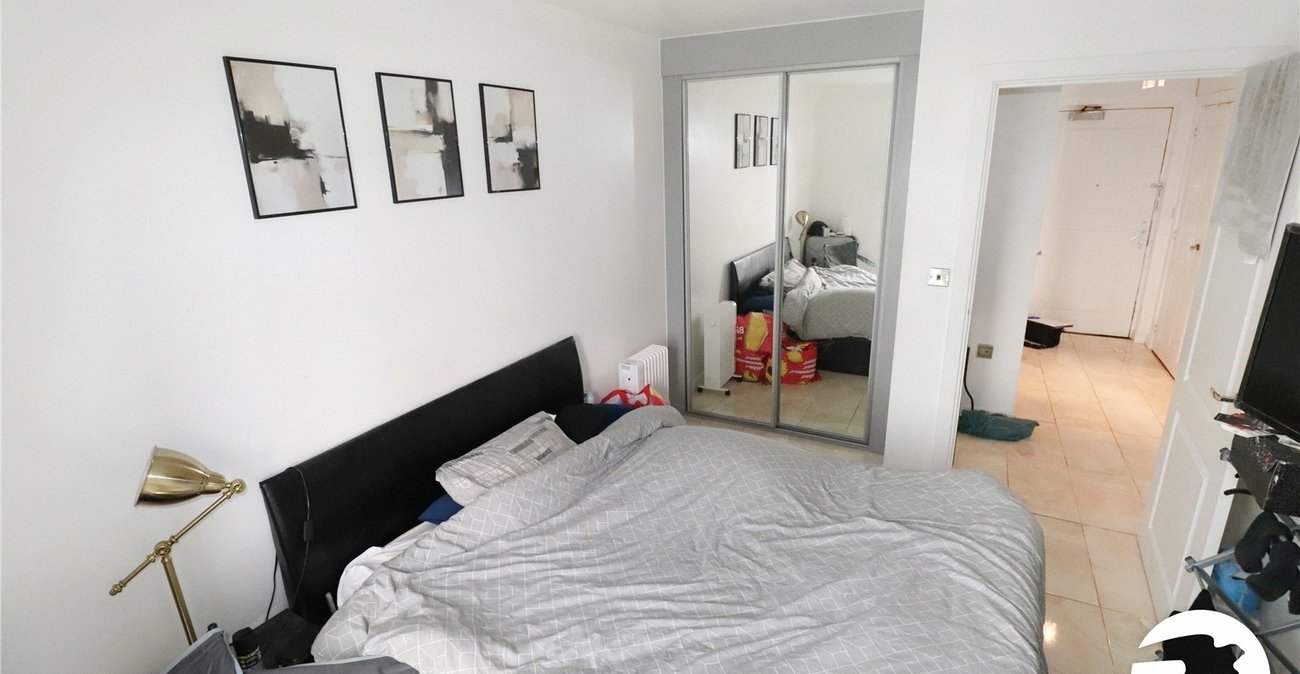 1 bedroom property for sale in Belvedere | Robinson Jackson