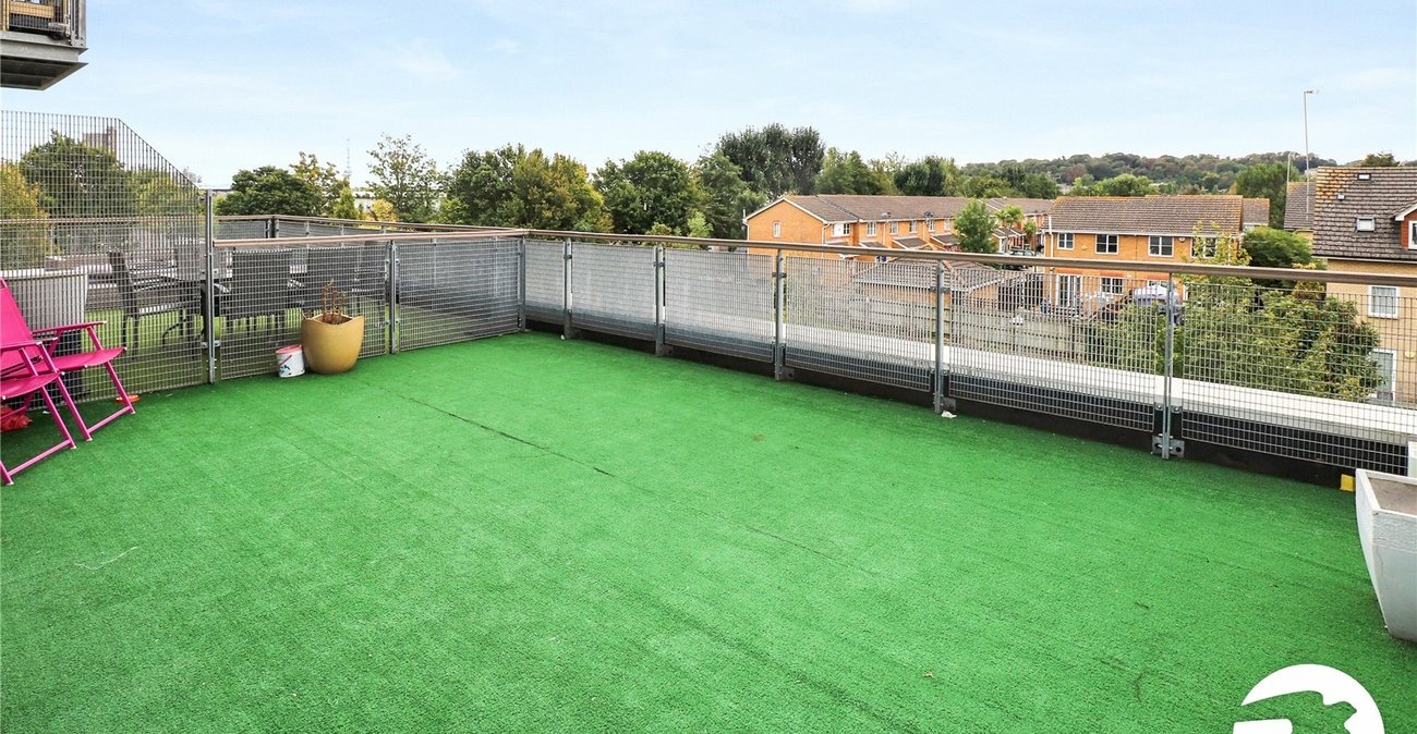 1 bedroom property for sale in Belvedere | Robinson Jackson