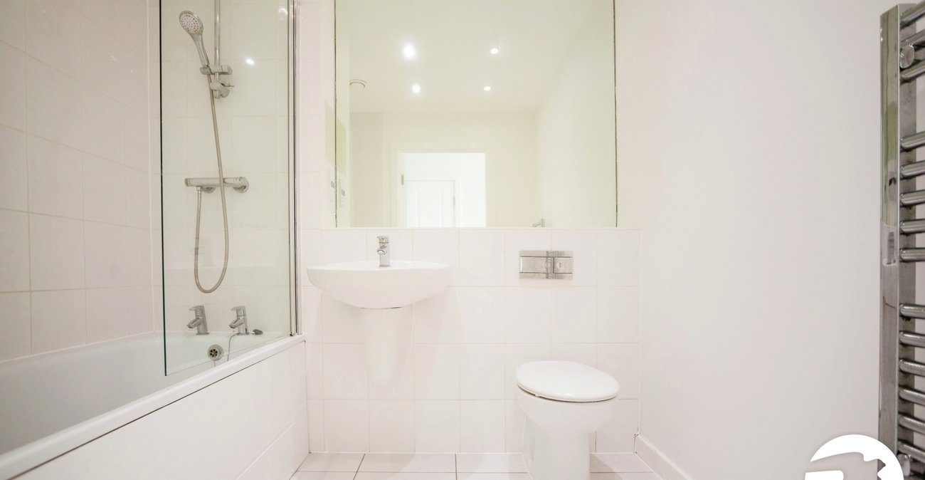 1 bedroom property for sale in Belvedere | Robinson Jackson