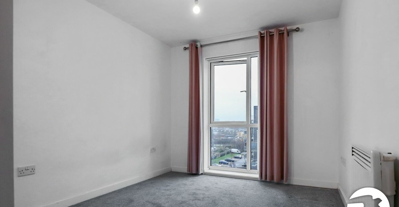 2 bedroom property for sale in Belvedere | Robinson Jackson