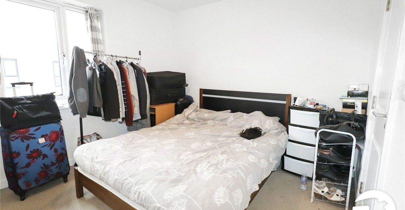 2 bedroom property for sale in Belvedere | Robinson Jackson