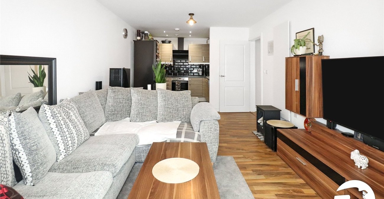 2 bedroom property for sale in Belvedere | Robinson Jackson