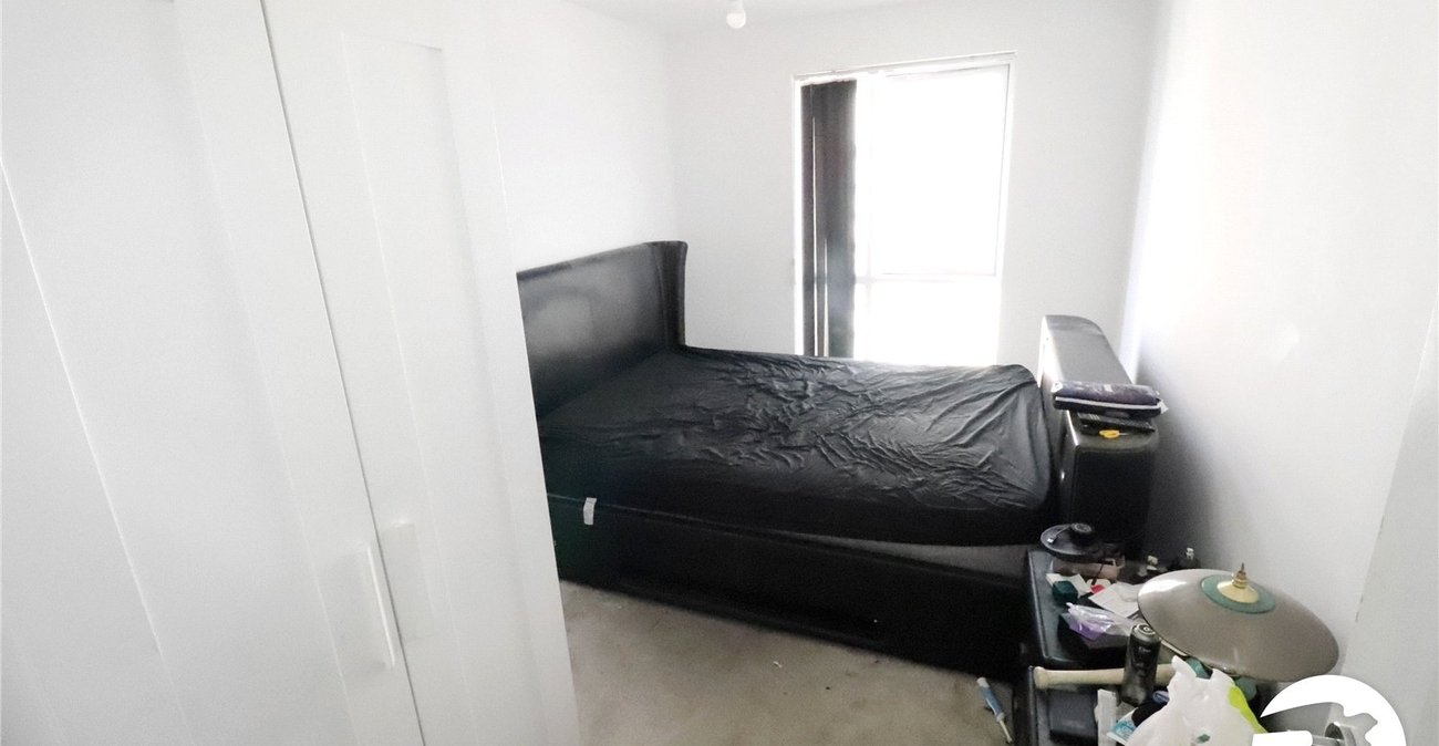 2 bedroom property for sale in Belvedere | Robinson Jackson