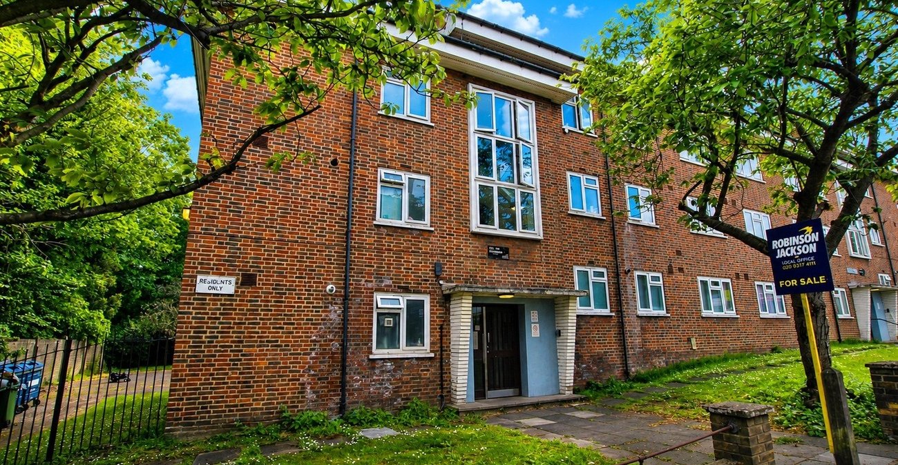 1 bedroom property for sale in Charlton | Robinson Jackson