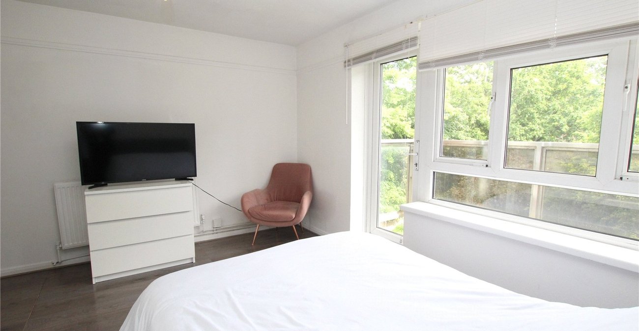 1 bedroom property for sale in Charlton | Robinson Jackson