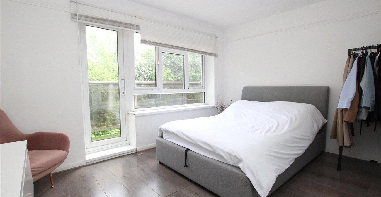 1 bedroom property for sale in Charlton | Robinson Jackson