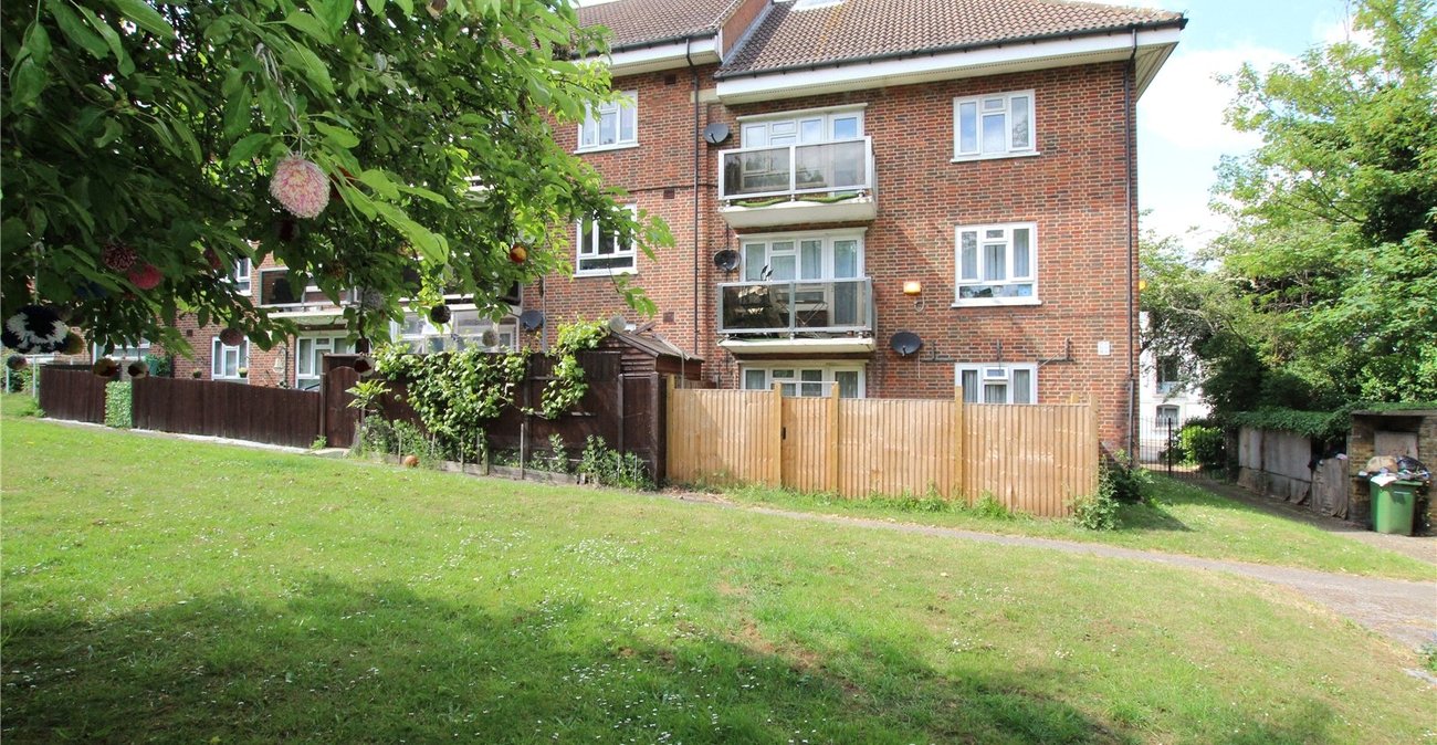 1 bedroom property for sale in Charlton | Robinson Jackson