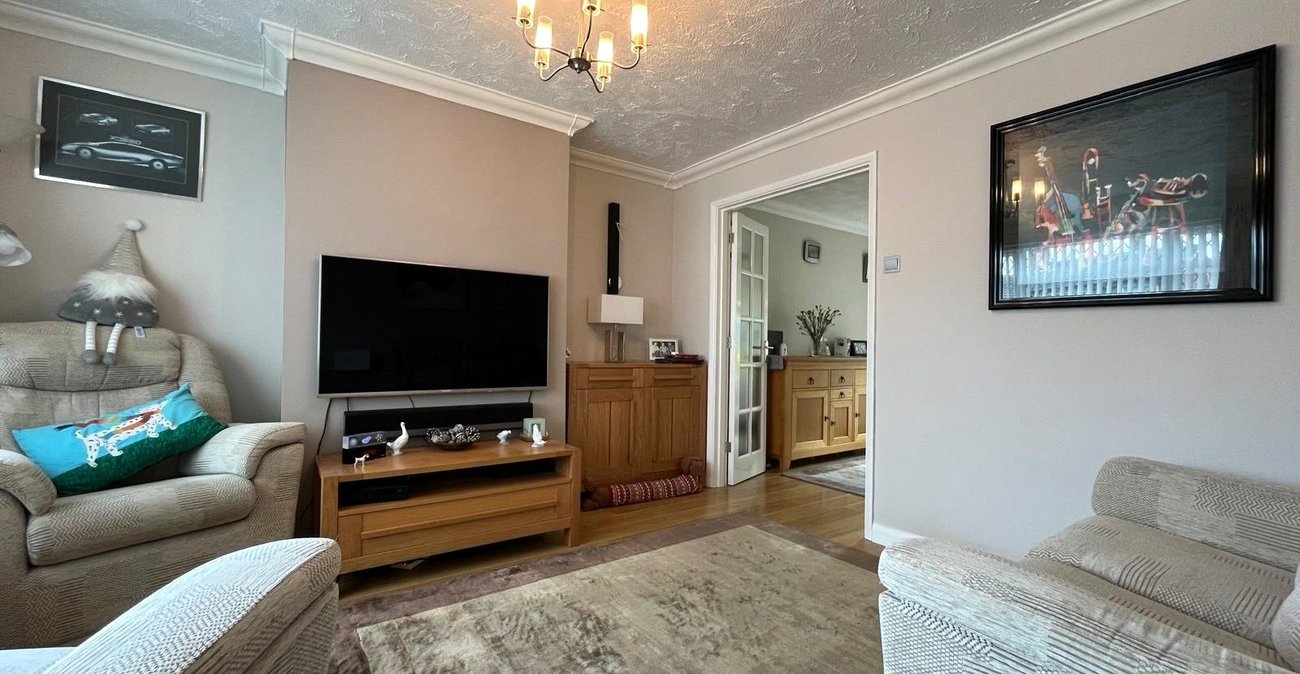 3 bedroom house for sale in Walderslade | Robinson Michael & Jackson