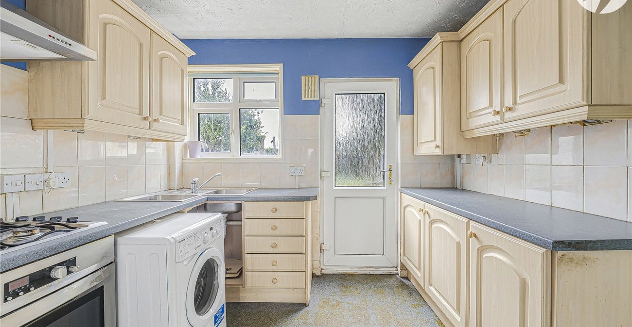 4 bedroom house for sale in Dartford | Robinson Jackson