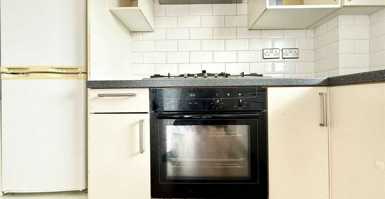 2 bedroom property for sale in St. Marys Road | Robinson Jackson