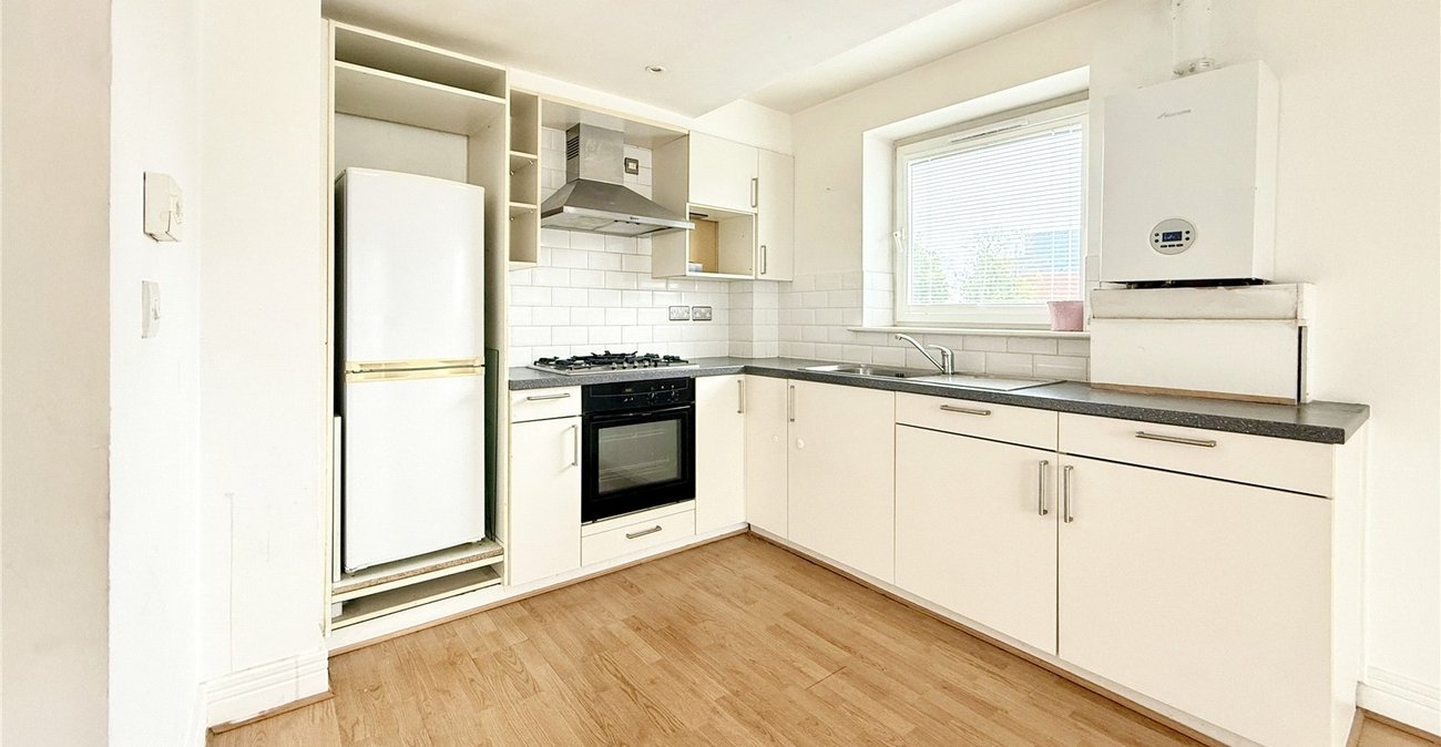 2 bedroom property for sale in St. Marys Road | Robinson Jackson