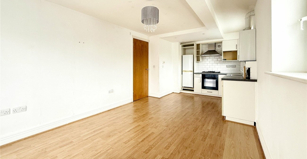 2 bedroom property for sale in St. Marys Road | Robinson Jackson