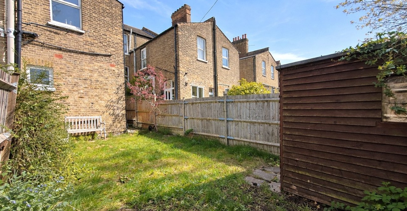 1 bedroom property for sale in London | Robinson Jackson