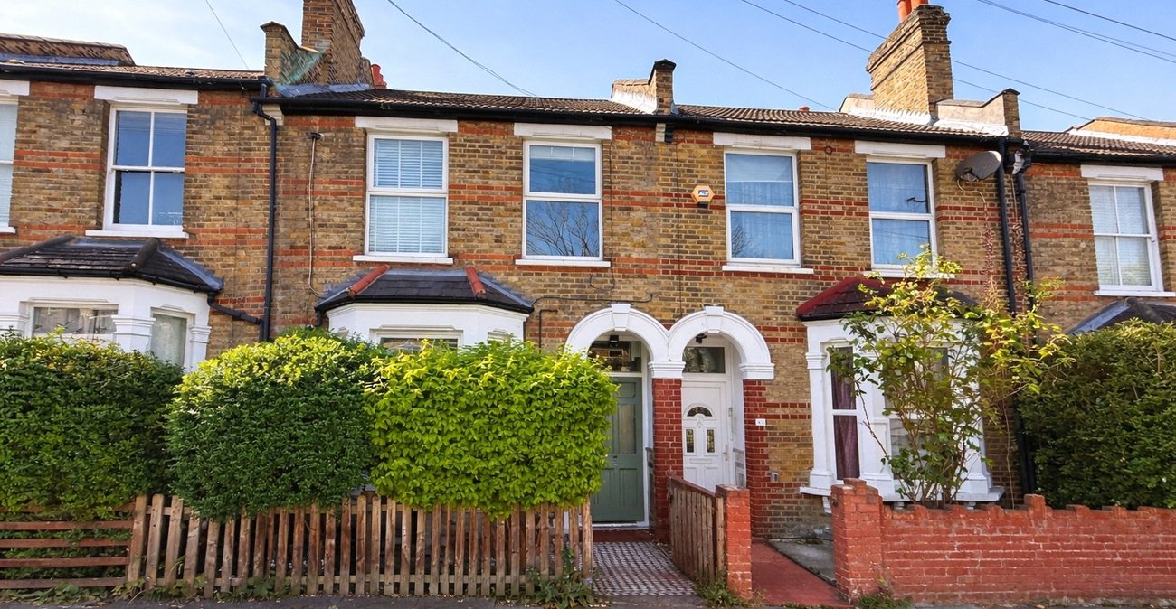 1 bedroom property for sale in London | Robinson Jackson