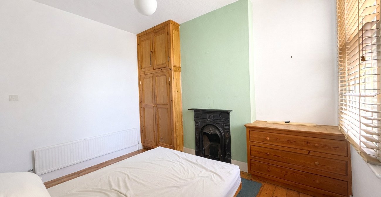 1 bedroom property for sale in London | Robinson Jackson