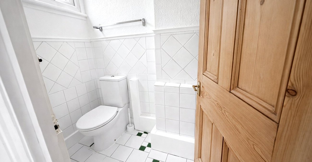 1 bedroom property for sale in London | Robinson Jackson