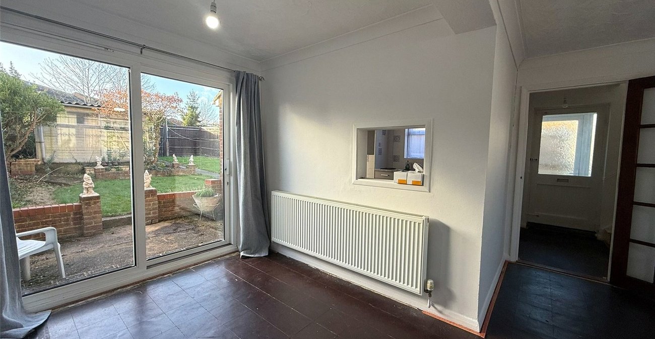 2 bedroom house for sale in Gravesend | Robinson Michael & Jackson