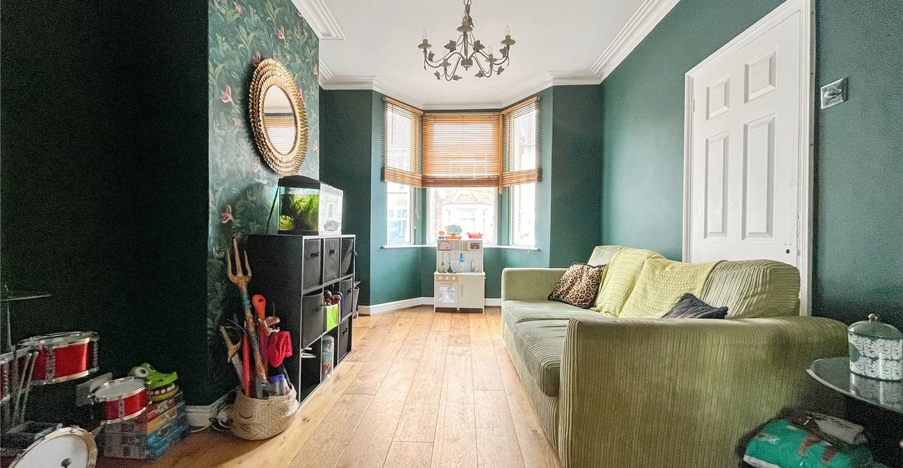 3 bedroom house for sale in Gillingham | Robinson Michael & Jackson