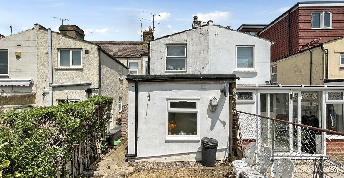 3 bedroom house for sale in Gillingham | Robinson Michael & Jackson