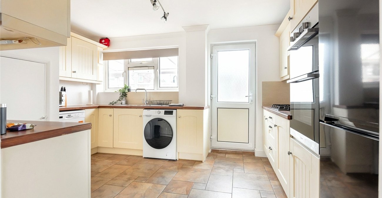 3 bedroom house for sale in Gravesend | Robinson Michael & Jackson