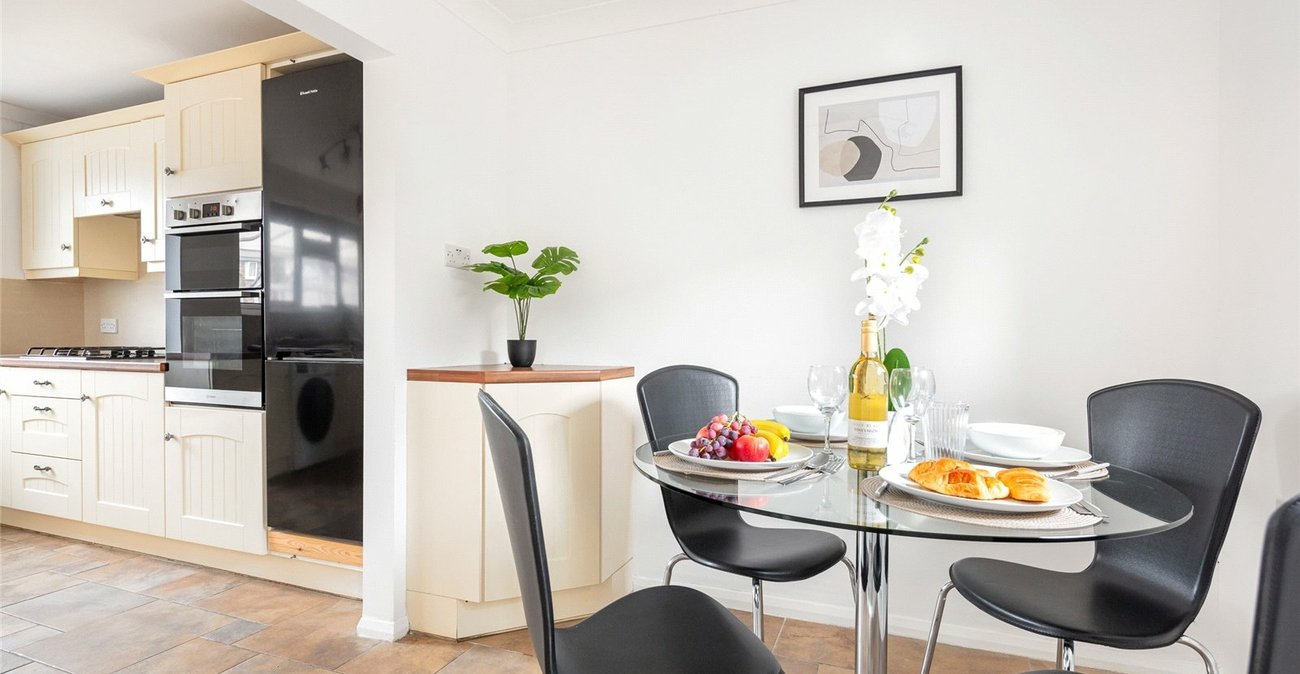 3 bedroom house for sale in Gravesend | Robinson Michael & Jackson