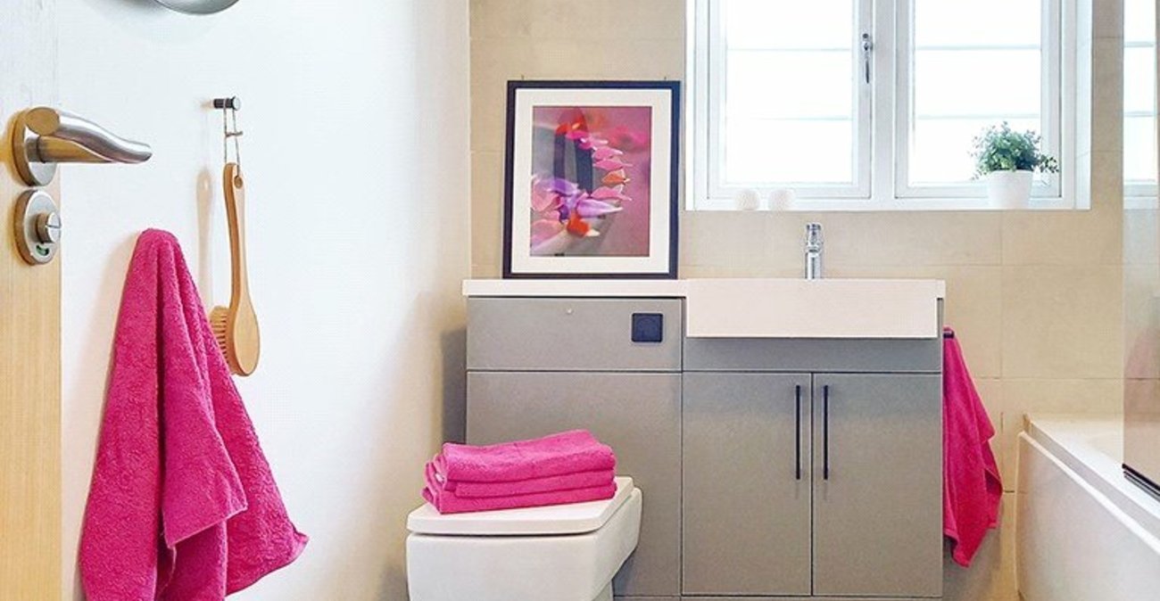 2 bedroom property for sale in London | Robinson Jackson