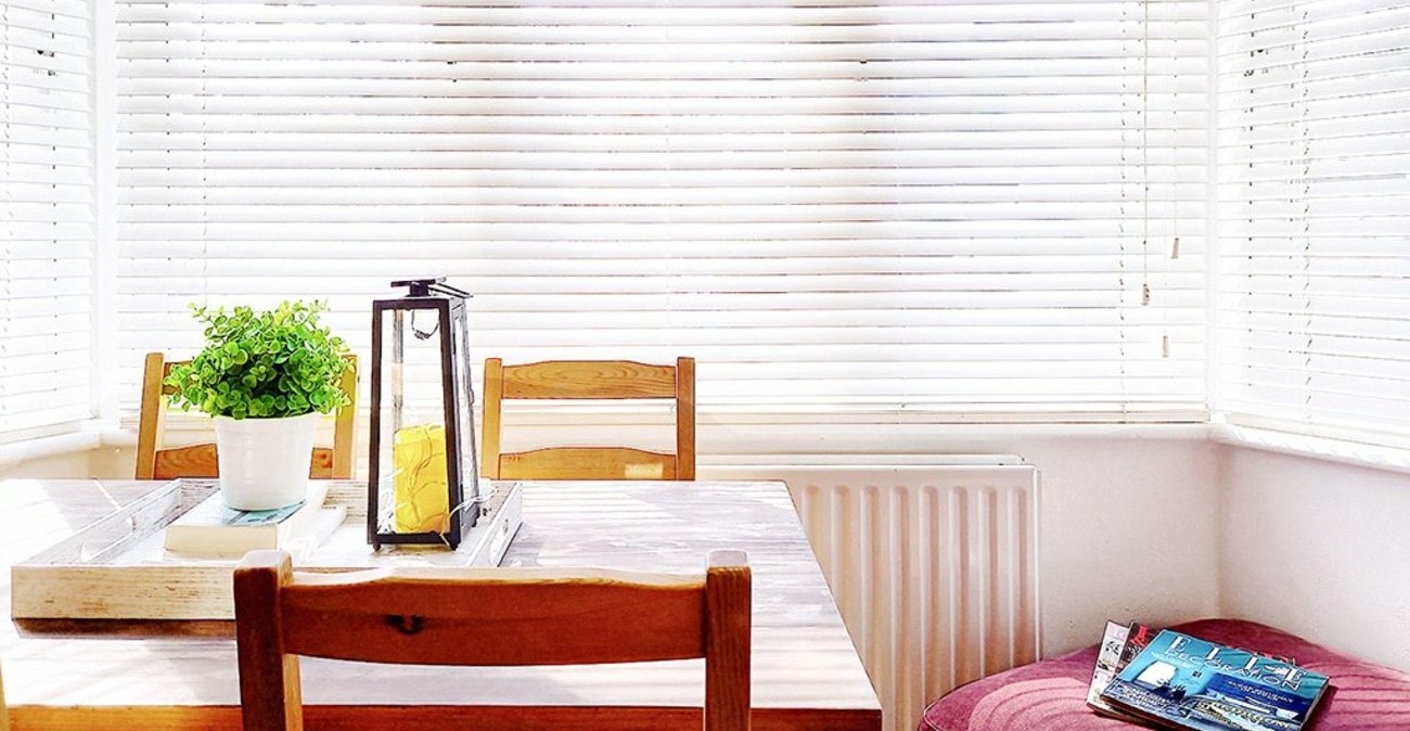 2 bedroom property for sale in London | Robinson Jackson