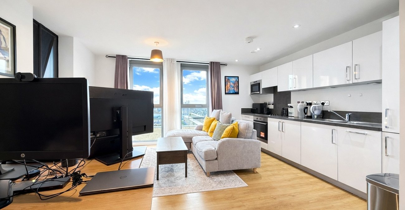 1 bedroom property for sale in London | Robinson Jackson